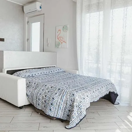 公寓 Minerva Holidayhome Mimosa Montinelle